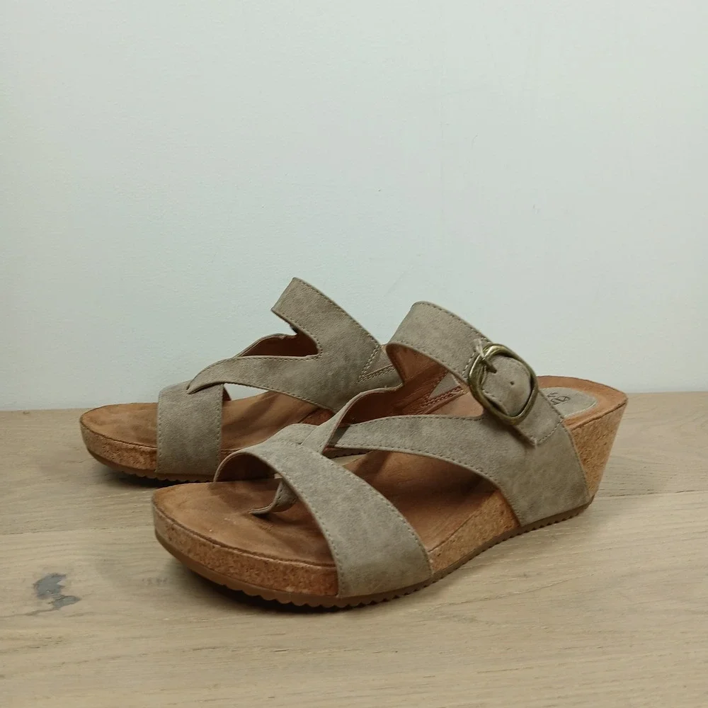 Eurosoft Wedge Sandals Womens 8.5 Emrie Taupe Cork Comfy Casual Walking